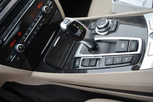 BMW 750i XDRIVE