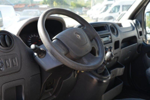 RENAULT MASTER-POJÍZDNÁ PRODEJNA
