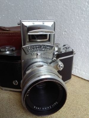 SBĚRATELSKÝ FOTOAPARÁT - EXAKTA - VAREX II. - IHAGEE DRESDEN