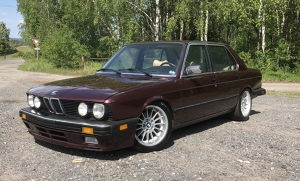 1984 BMW e28, 528e