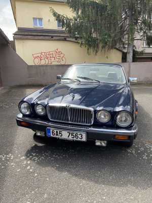 1989 Jaguar XJ / V12