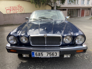 1989 Jaguar XJ / V12