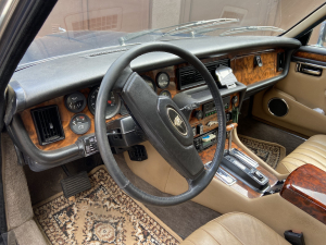 1989 Jaguar XJ / V12