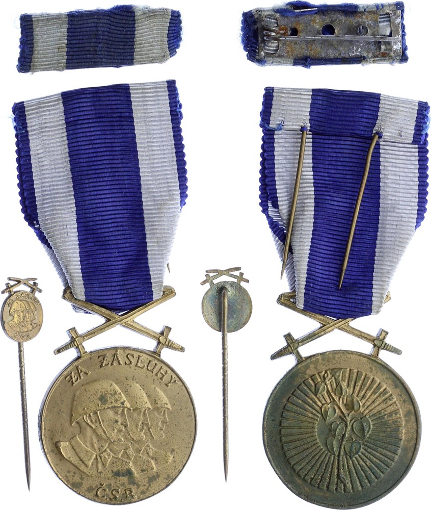 Czechoslovakia Medal for Battle Merits