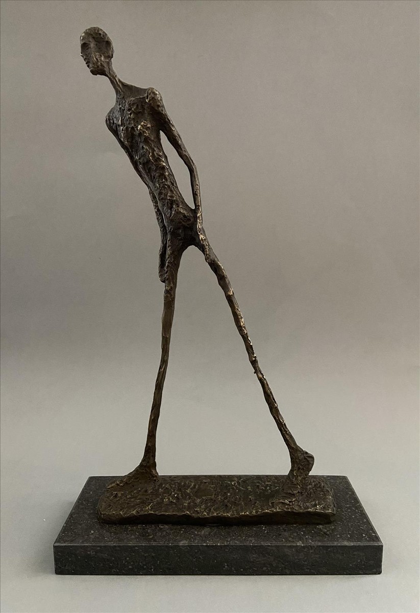 Alberto Giacometti - Kráčející muž