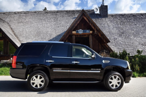 Escalade Cadillac - Cadillac Escalade s podpisom speváčky Madonny v interiéri vozidla (Nulová aukčná prirážka)
