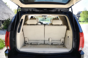 Escalade Cadillac - Cadillac Escalade s podpisom speváčky Madonny v interiéri vozidla (Nulová aukčná prirážka)