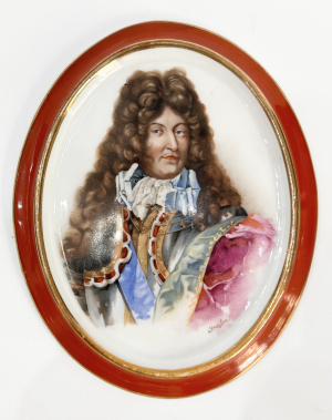 Konvolut třech porcelánových sošek a ručně malovaná miniatura