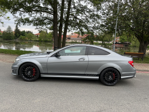 Mercedez-Benz C-classe 63 AMG Performance Coupé 