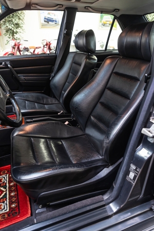 Mercedes-Benz 190 E 2.5 16V