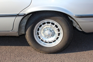 Mercedes-Benz 450 SEL 6.9