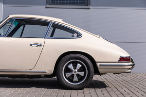 Porsche 912 SWB