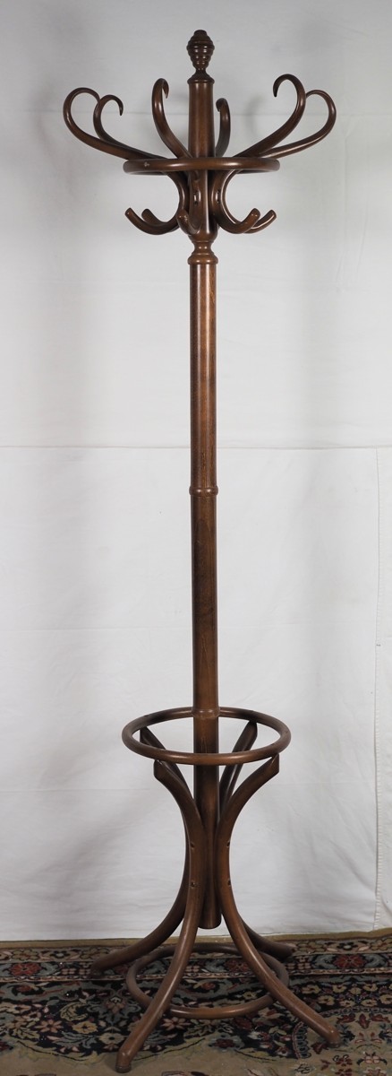 Věšák na kabáty ve stylu Thonet