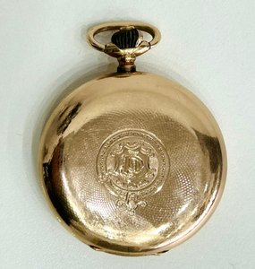 Pánské zlaté hodinky 14K tříplášťové