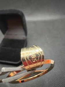 Zlatý přívěšek Mercedes 14kt