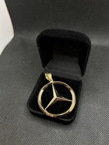 Zlatý přívěšek Mercedes 14kt