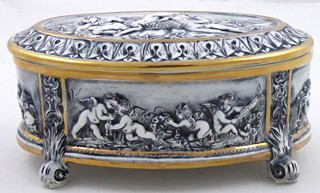 DÓZA S CHERUBÍNY - R. CAPODIMONTE