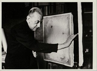 Josef Šíma (1891 - 1971) - Fotografie malíře Josefa Šímy
