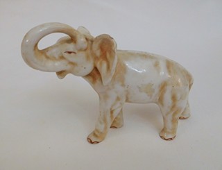 Porcelánový slon