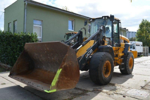 JCB 437HT KLOUBOVÝ KOLOVÝ NAKLADAČ