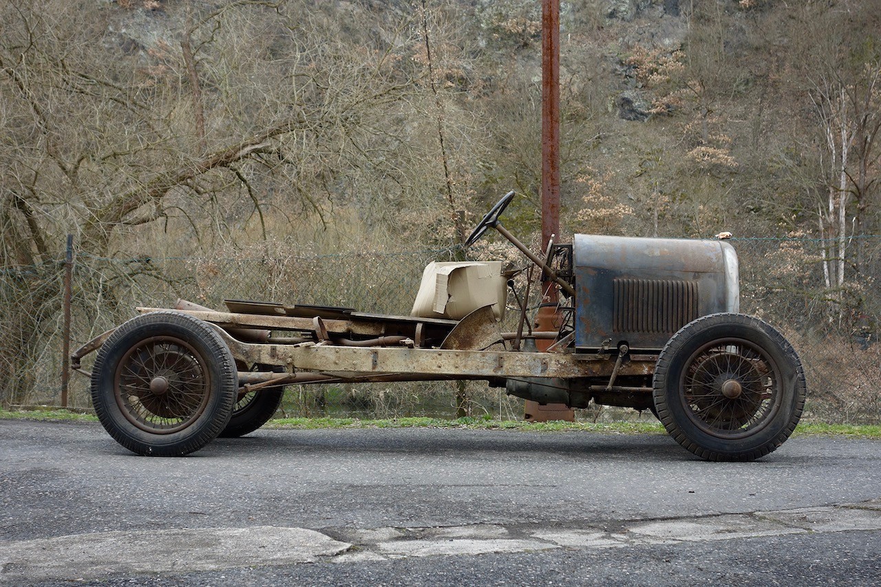 1926 HOTCHKISS AM2 ROLLING CHASSIS