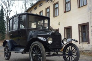 1919 FORD MODEL T