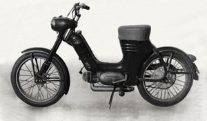 1957 JAWA 50/550 „PAŘEZ“