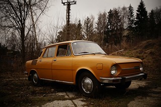 1976 ŠKODA 100 de Luxe