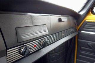 1976 ŠKODA 100 de Luxe
