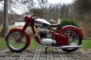 1953 JAWA 500 OHC TYP 15/00 „ŠNEK“