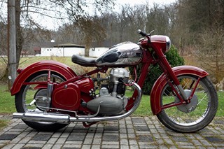 1953 JAWA 500 OHC TYP 15/00 „ŠNEK“