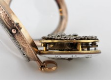 Zlaté skeletové kapesní hodinky