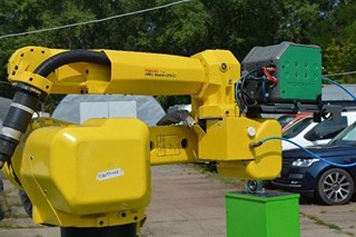 FANUC ARC MATE 120 KOVOBRÁBĚCÍ A OBRÁBĚCÍ TECHNIKA