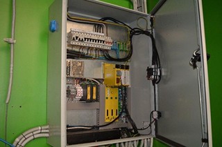 FANUC ARC MATE 120 KOVOBRÁBĚCÍ A OBRÁBĚCÍ TECHNIKA