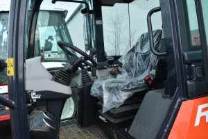 KUBOTA R070 KOLOVÝ NAKLADAČ-RYPADLO