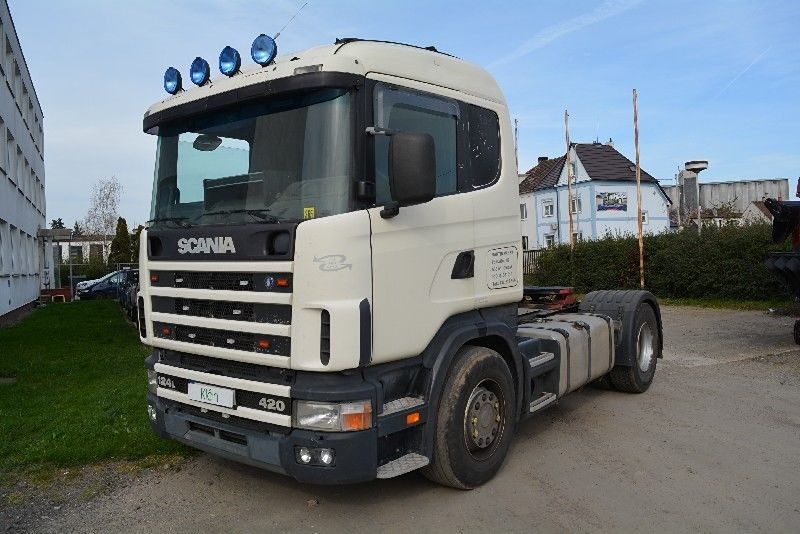 SCANIA R 124L 420