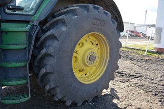 JOHN DEERE 7R 290 KOLOVÝ TRAKTOR