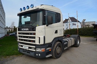 SCANIA R 124L 420