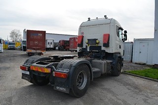 SCANIA R 124L 420