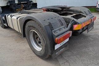 SCANIA R 124L 420