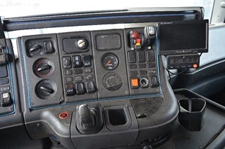 SCANIA R 124L 420