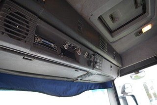 SCANIA R 124L 420
