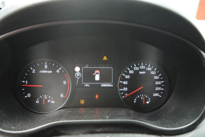 KIA  SPORTAGE