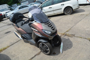 MOTOCYKL PEUGEOT METROPOLIS 400