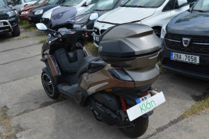 MOTOCYKL PEUGEOT METROPOLIS 400