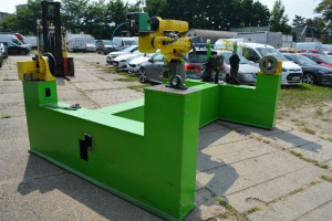 FANUC ARC MATE 120 KOVOBRÁBĚCÍ A OBRÁBĚCÍ TECHNIKA