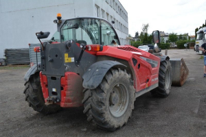MASSEY FERGUSON TELESKOPICKÝ MANIPULÁTOR+VIDLE