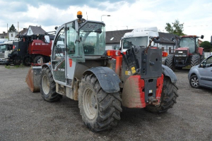 MASSEY FERGUSON TELESKOPICKÝ MANIPULÁTOR+VIDLE