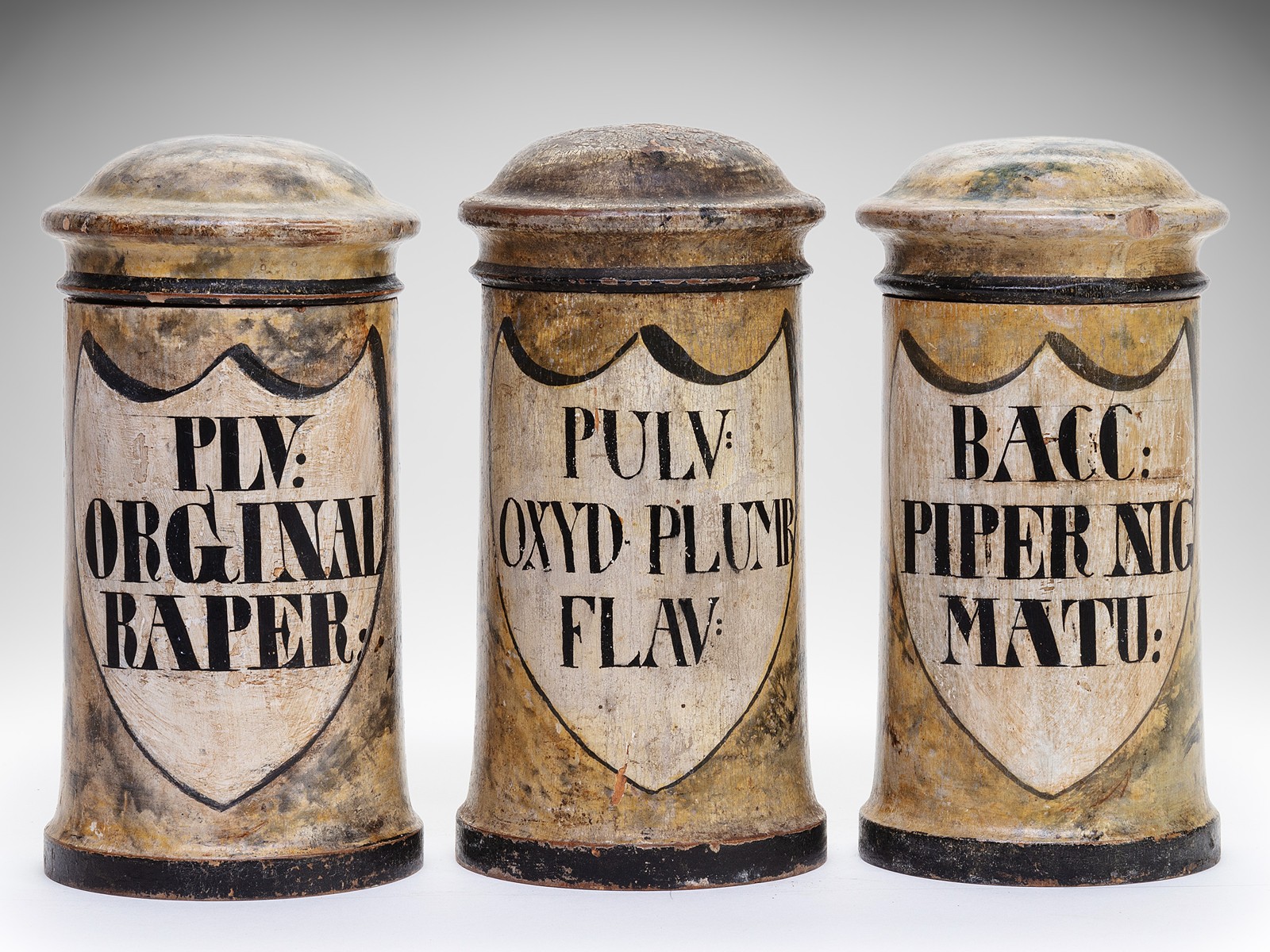 Konvolut 3 lékárenských stojatek | Střední Evropa