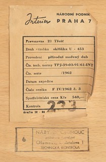 Jiroutek Jiří (1928-?) - Komoda U-453 na čtyřech šikmých nožkách